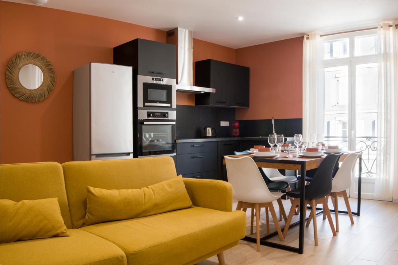Magnifique T3 Totalement Renove, Hypercentre Rochefort, Arrivee Autonome ! Εξωτερικό φωτογραφία